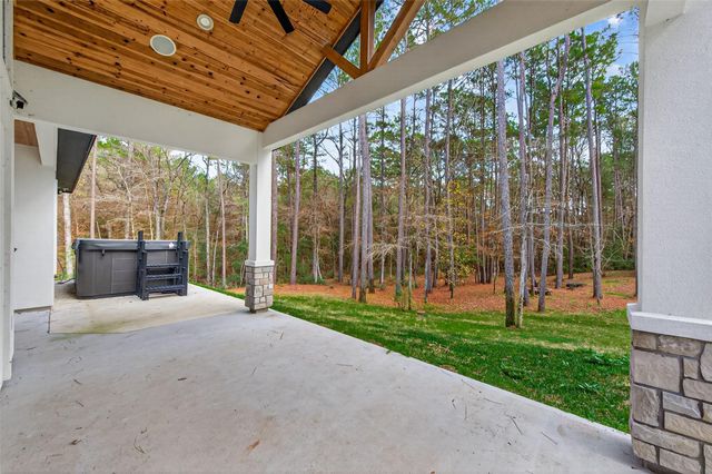 360 Dipping Vat Road, Huntsville, TX 77340