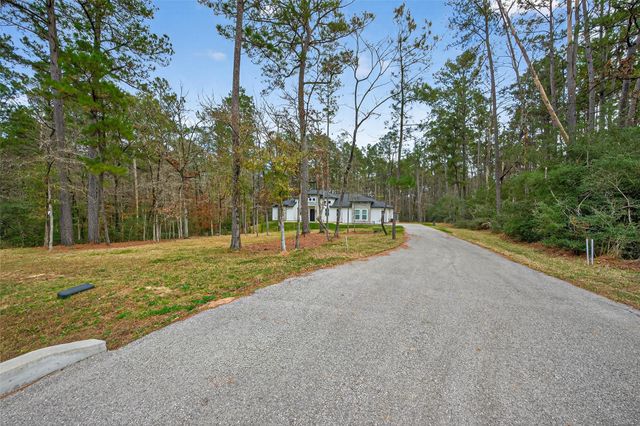 360 Dipping Vat Road, Huntsville, TX 77340