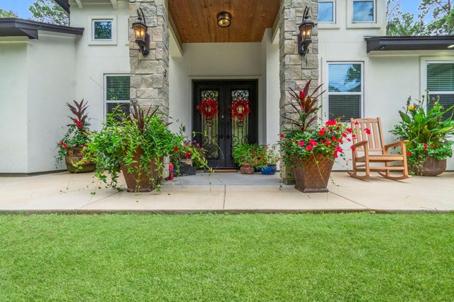 360 Dipping Vat Road, Huntsville, TX 77340