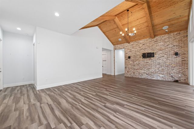 360 Dipping Vat Road, Huntsville, TX 77340