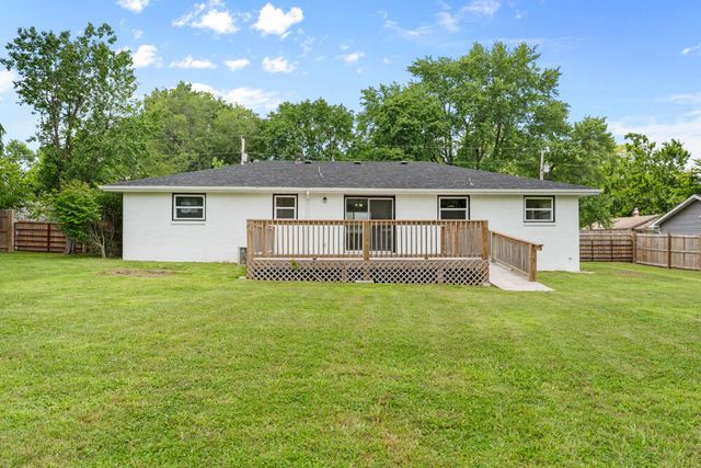 107 South Street, Rogersville, MO 65742