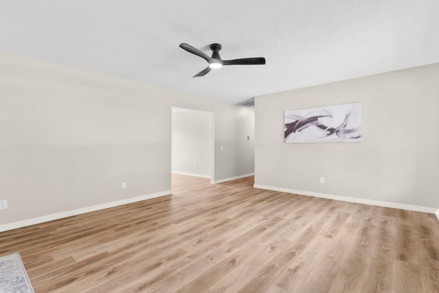 107 South Street, Rogersville, MO 65742