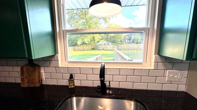 107 South Street, Rogersville, MO 65742