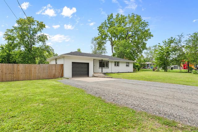 107 South Street, Rogersville, MO 65742
