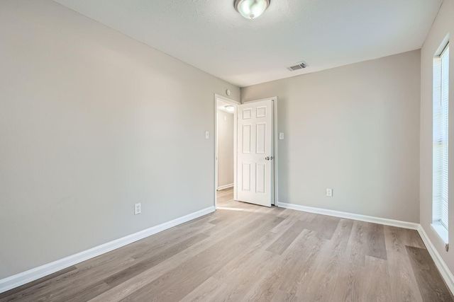 2801 Custer Drive, League City, TX 77573