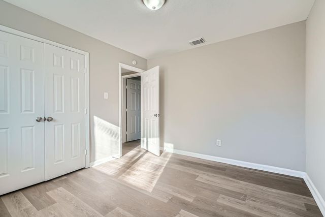 2801 Custer Drive, League City, TX 77573