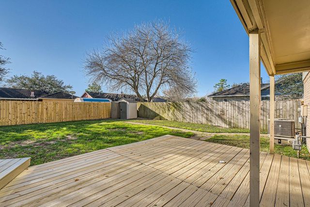 2801 Custer Drive, League City, TX 77573