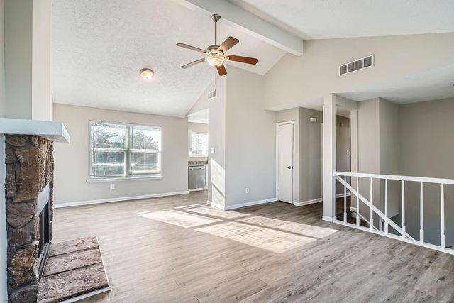 2801 Custer Drive, League City, TX 77573