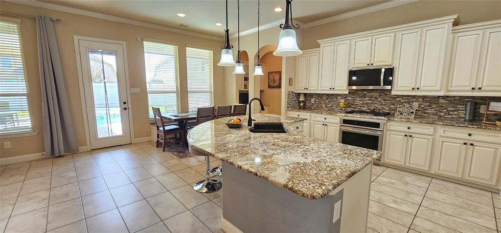 18007 Fossilwood Lane, Cypress, TX 77429