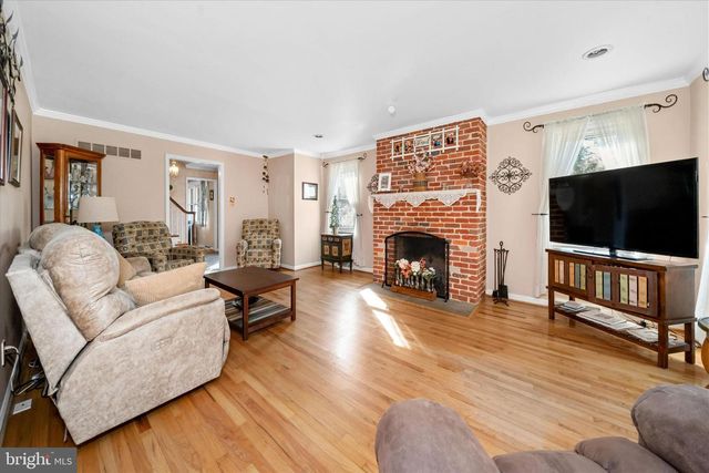 15 COVERED BRIDGE LN, Newark, DE 19711