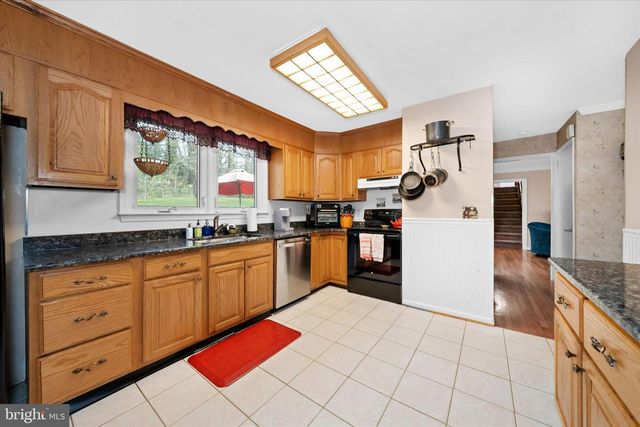 15 COVERED BRIDGE LN, Newark, DE 19711