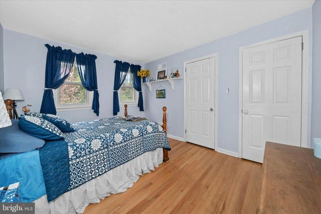 15 COVERED BRIDGE LN, Newark, DE 19711