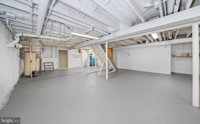 15 COVERED BRIDGE LN, Newark, DE 19711