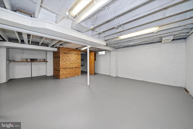 15 COVERED BRIDGE LN, Newark, DE 19711