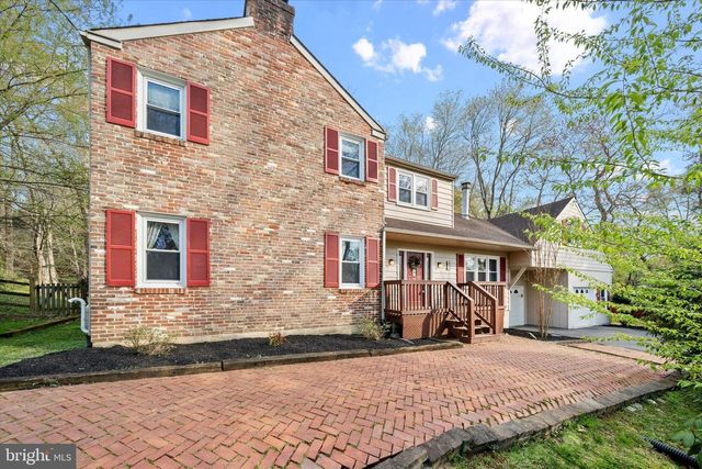 15 COVERED BRIDGE LN, Newark, DE 19711