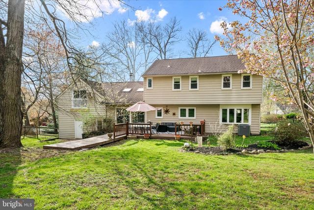 15 COVERED BRIDGE LN, Newark, DE 19711