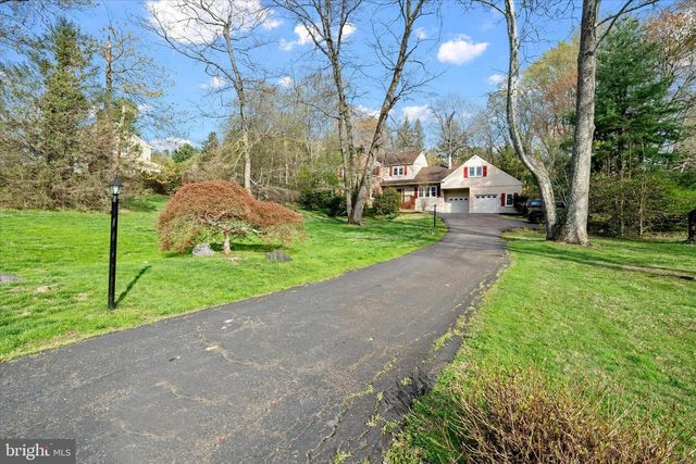 15 COVERED BRIDGE LN, Newark, DE 19711
