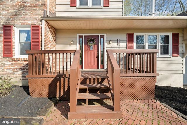 15 COVERED BRIDGE LN, Newark, DE 19711