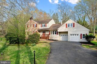 15 COVERED BRIDGE LN, Newark, DE 19711