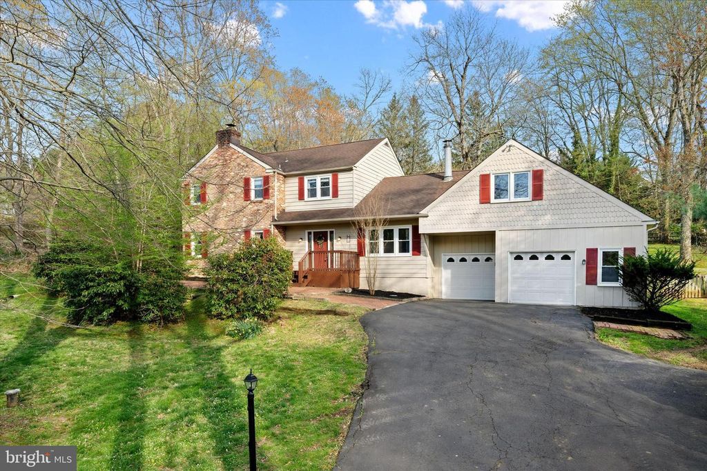 15 COVERED BRIDGE LN, Newark, DE 19711