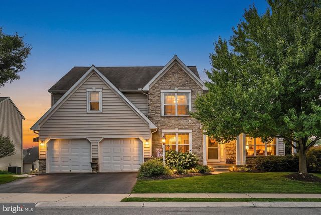 301 HOLLOW VW, Manheim, PA 17545
