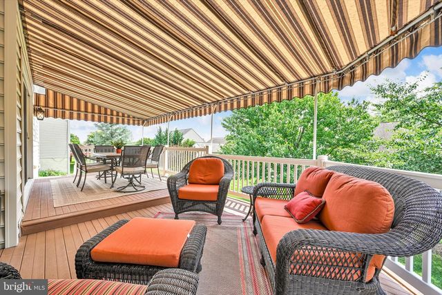 301 HOLLOW VW, Manheim, PA 17545