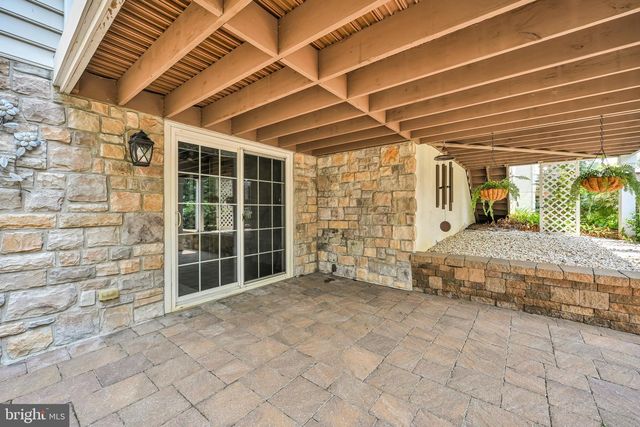 301 HOLLOW VW, Manheim, PA 17545