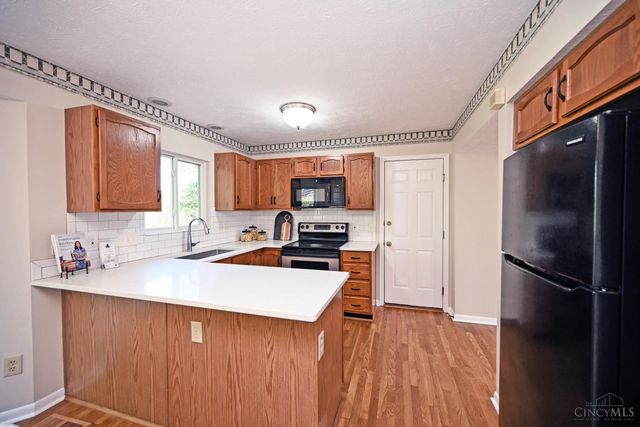 2560 Coveyrun Court, Cincinnati, OH 45230