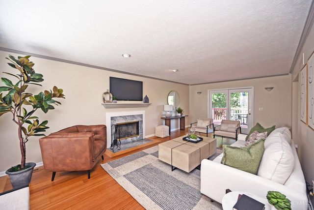 2560 Coveyrun Court, Cincinnati, OH 45230