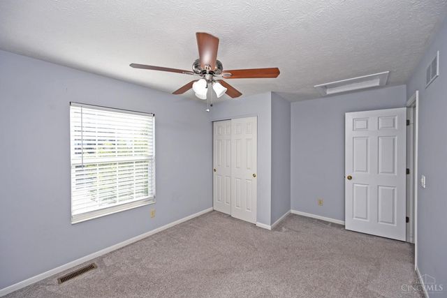 2560 Coveyrun Court, Cincinnati, OH 45230