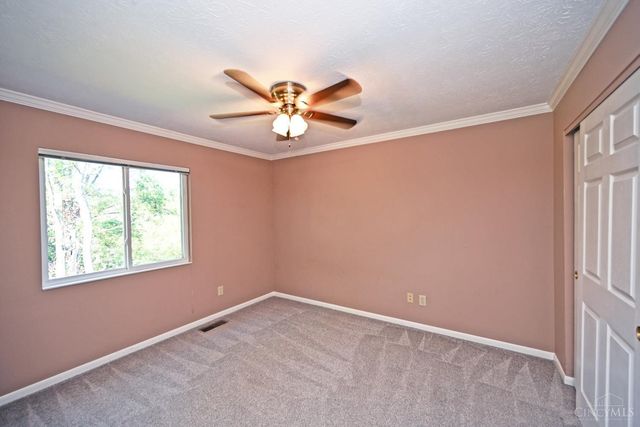 2560 Coveyrun Court, Cincinnati, OH 45230