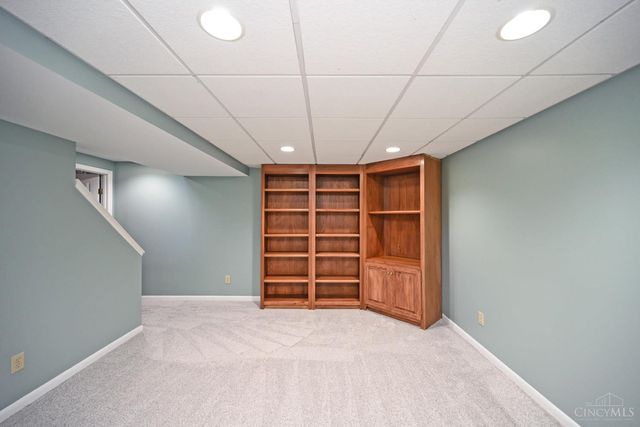 2560 Coveyrun Court, Cincinnati, OH 45230