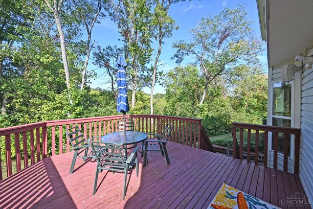 2560 Coveyrun Court, Cincinnati, OH 45230