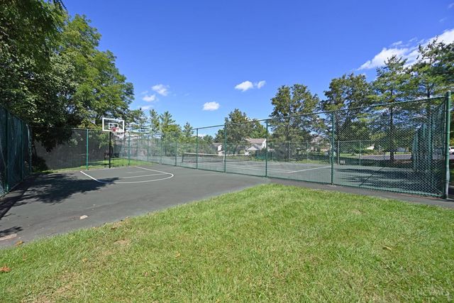 2560 Coveyrun Court, Cincinnati, OH 45230