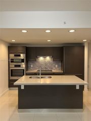 7661 NW 107th Ave 706, Doral, FL 33178