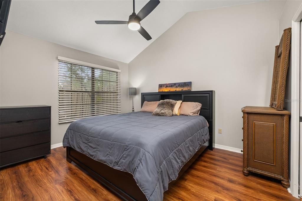 Image 26 of property listing at 2259 DOULTON DRIVE, Orlando, FL 32812