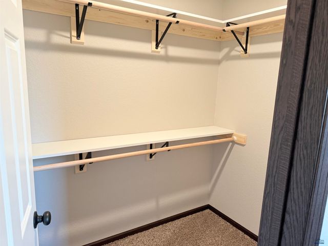 3752 HARALSON LN, Rapid City, SD 57703