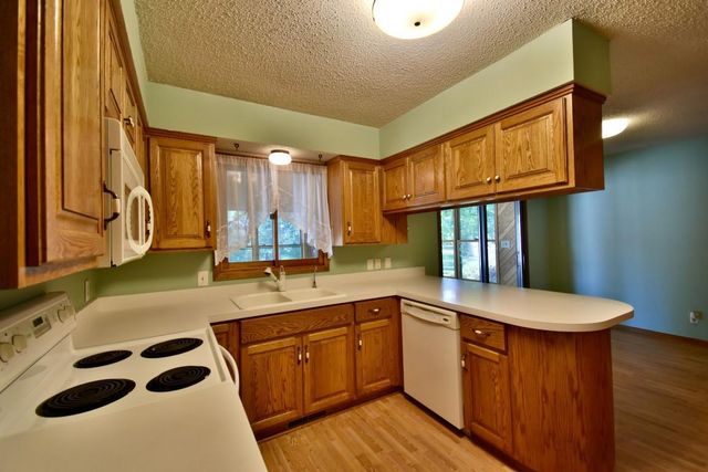 801 Maywood Drive, Saint Cloud, MN 56303