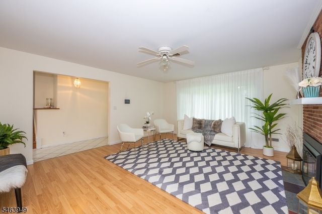 1555 Ratzer Rd, Wayne Twp., NJ 07470