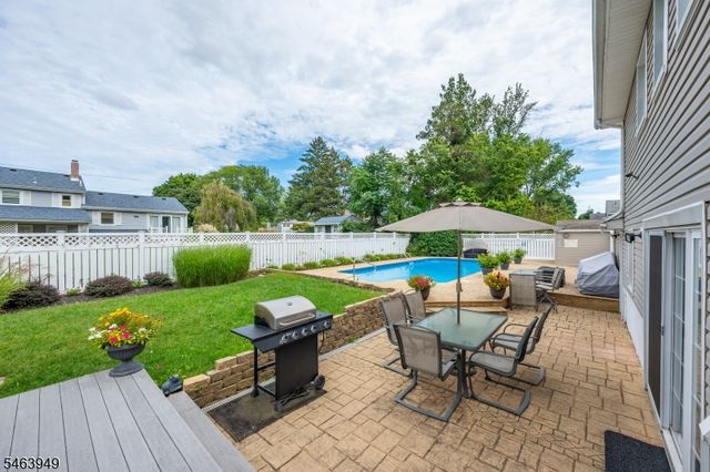 1555 Ratzer Rd, Wayne Twp., NJ 07470