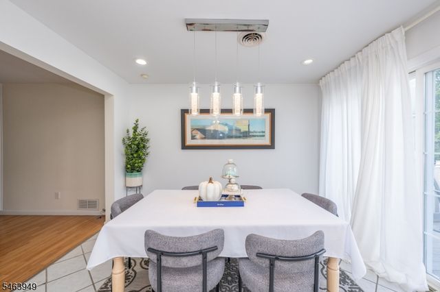 1555 Ratzer Rd, Wayne Twp., NJ 07470