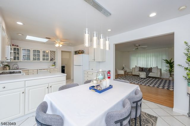 1555 Ratzer Rd, Wayne Twp., NJ 07470