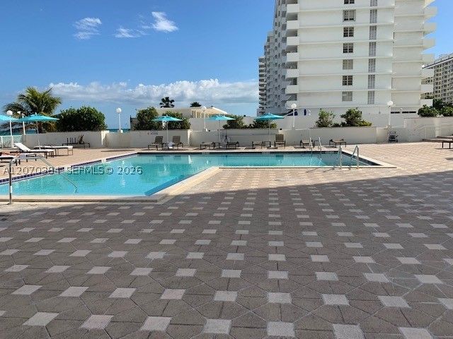 5701 Collins Ave 311, Miami Beach, FL 33140