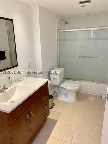 5701 Collins Ave 311, Miami Beach, FL 33140