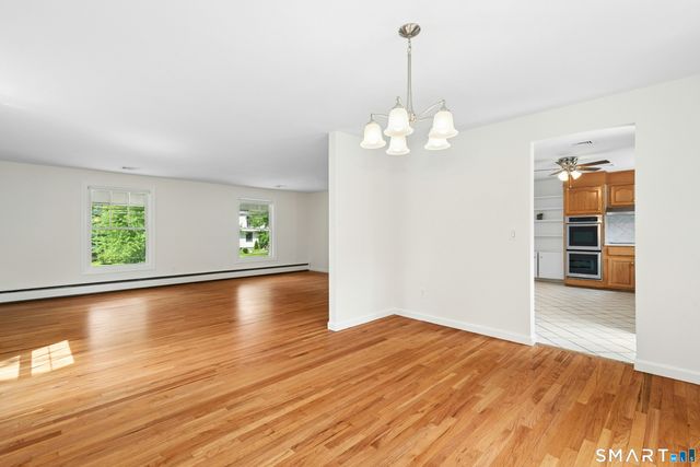 20 Lincoln Drive, New Canaan, CT 06840