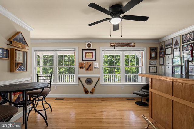 1702 LAKESIDE DR, Harpers Ferry, WV 25425