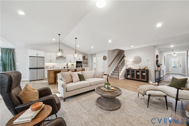 9102 Terroir Ln, New Kent, VA 23124