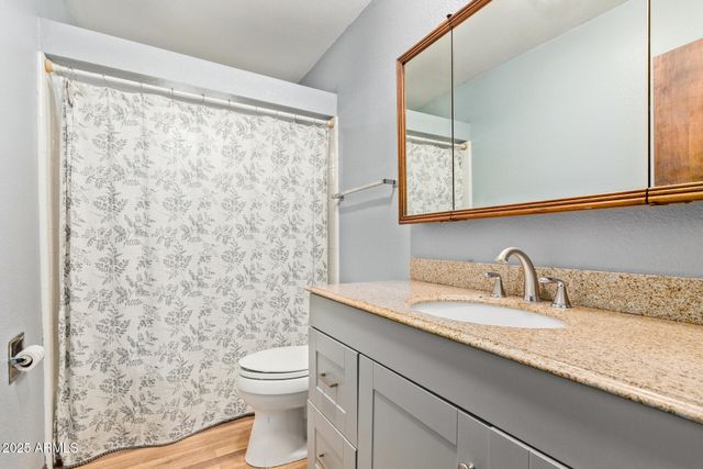 6646 E DODGE Street, Mesa, AZ 85205