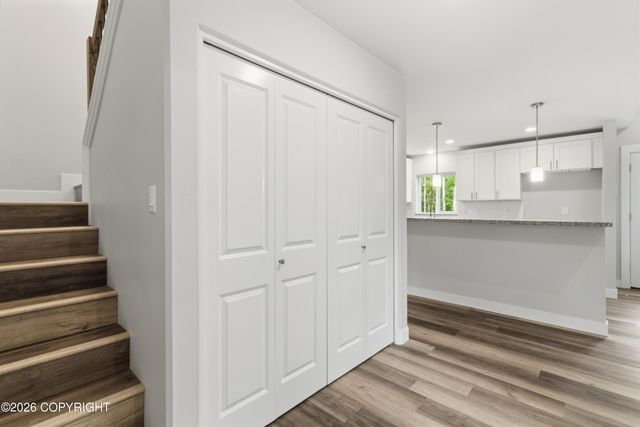 7075 S Brimstone Drive, Wasilla, AK 99654