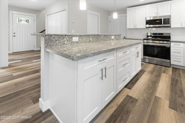 7075 S Brimstone Drive, Wasilla, AK 99654